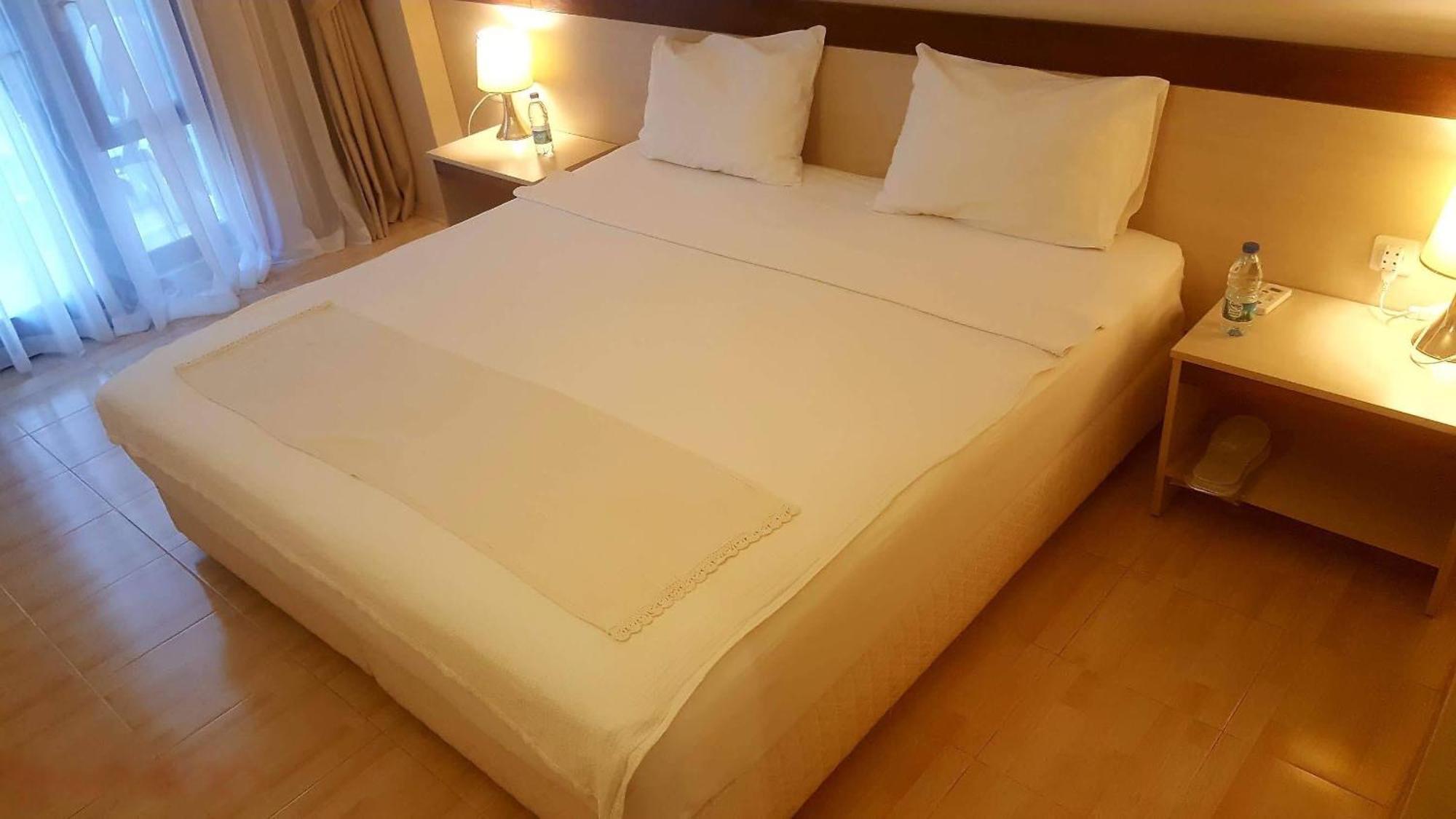 Atlas Apart Hotel Cesme Ngoại thất bức ảnh